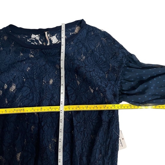 Free People Navy Something Like Love Lace Bell Sleeve Blouse Women’s XS NWT - Picture 11 of 13